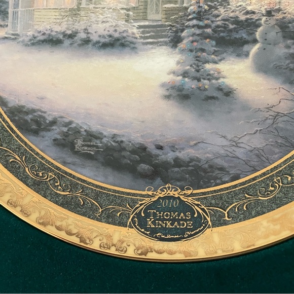 Thomas Kinkade Victorian Christmas III - 2010 - Picture 2 of 6